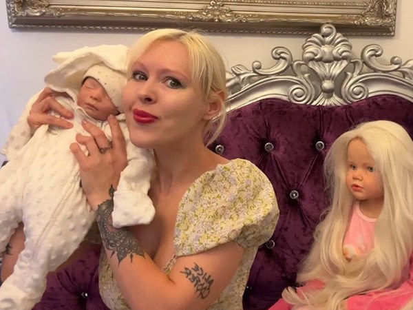 Nằm mơ thấy búp bê nhắc nhở điều gì sắp đến?