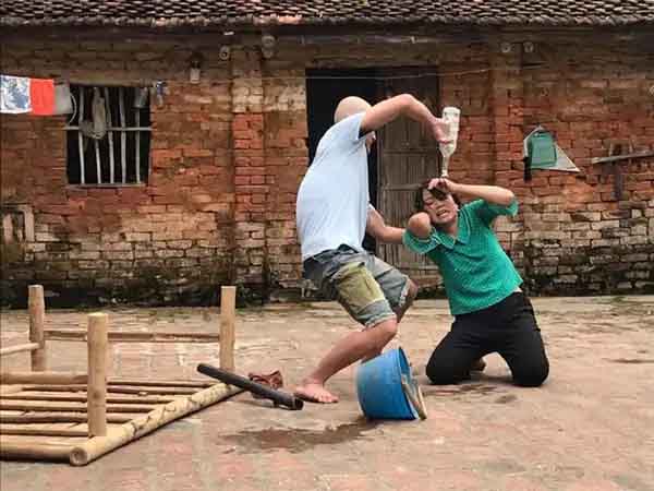 Mộng mơ thấy đánh nhau với người đã khuất