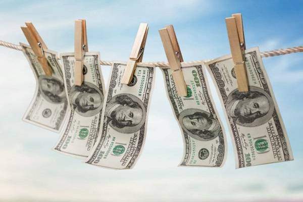 Nằm mơ thấy tiền giấy là điềm gì, may mắn gõ cửa chăng?