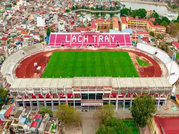 Sân Lạch Tray ở đâu, bao nhiêu chỗ ngồi, có vai trò gì?
